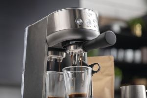 Еспресо машина SAGE SES450 the Bambino