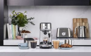Еспресо машина SAGE SES450 the Bambino