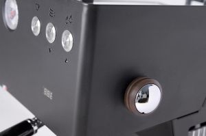 Еспресо машина Quickmill POP BLACK