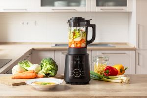 Многофункционален блендер и уред за приготвяне на супа SENCOR SBU 0510BK
