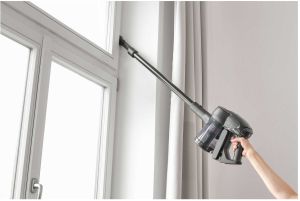 Вертикална безжична прахосмукачка SENCOR SVC 8726BK 3-в-1 