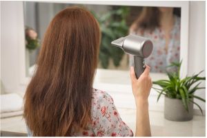 Високоскоростен сешоар Sencor SHD 8510SL