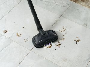 ВЕРТИКАЛНА БЕЗЖИЧНА ПРАХОСМУКАЧКА SENCOR SVC 9486BK С АВТОМАТИЧНА СТАНЦИЯ 